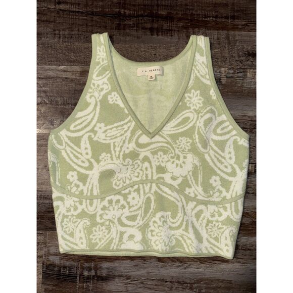 La Hearts Tops - Pacsun LA Hearts Green White Paisley V Neck Cropped Tank Top Medium
